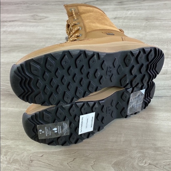 🌿UGG🌿 UGG Women's Zaylee Leopard
Waterproof Charcoal Leather Boots - Picture 15 of 16